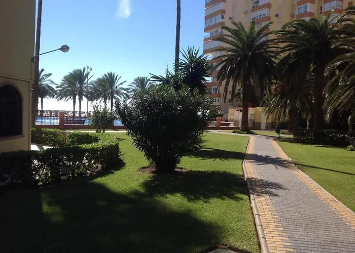 Apartamentos Centro Internacional Algarrobo-Costa